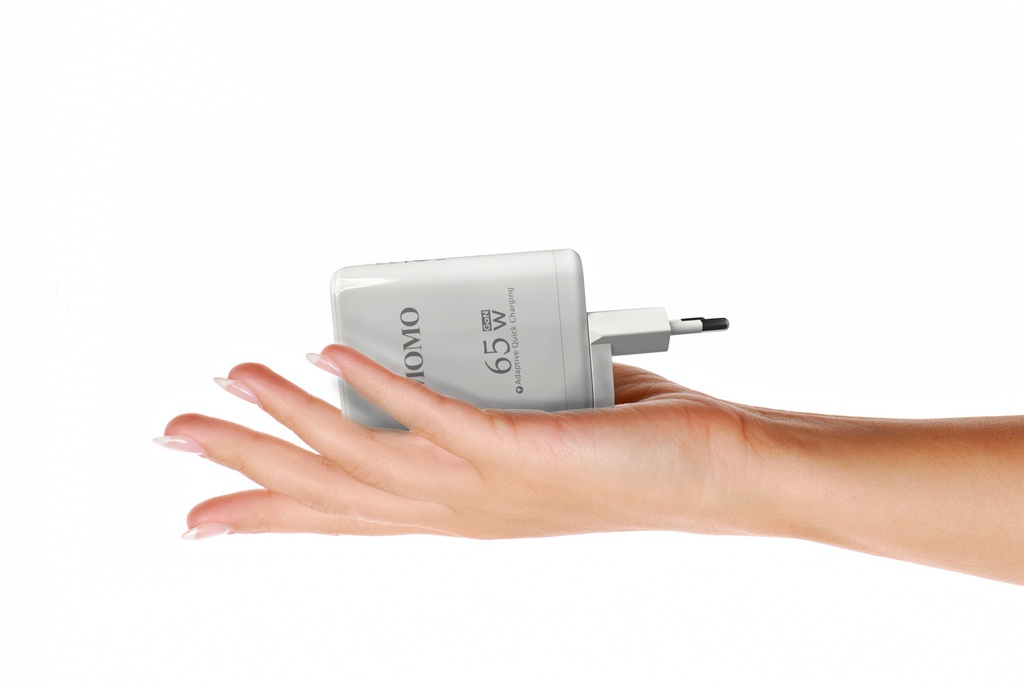 MoMo Home charger 65w( Warranty24month ) model: 066603
